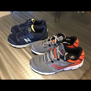 Boy’s Saucony Sneakers & New Balance Sneakers - 5M
